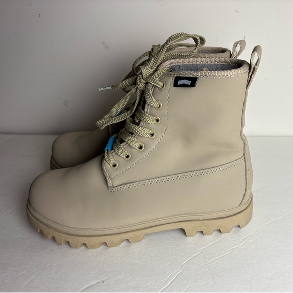 Native Johnny Treklite Hiking Boot WaterResistant Nubuck upper Lightweight Sz 7 - Picture 5 of 12